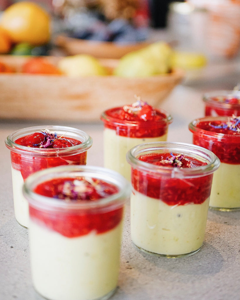 KOKOS-SAFRAN PANNA COTTA