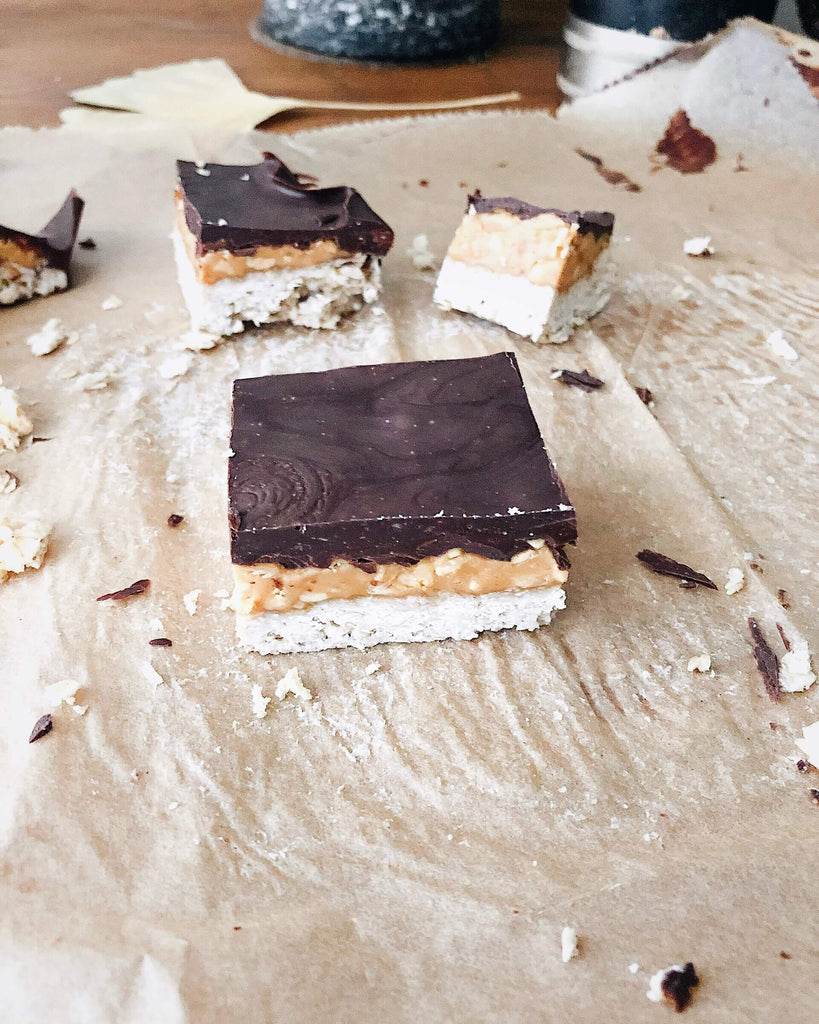 No Bake Baghsu Cake - gesundes Snickers